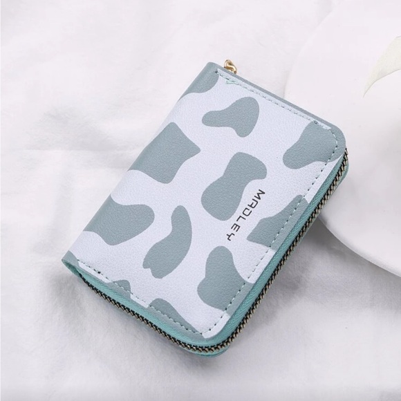 ⚠️Clearance Blue Cow Print Wallet - Picture 6 of 6